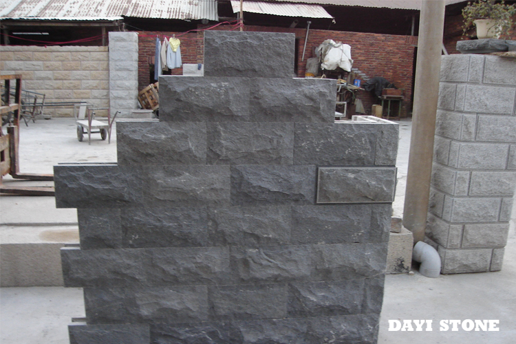 Wall Bricks Dark Grey Black Granite Stone Natural Split 40x20x20cm - Dayi Stone